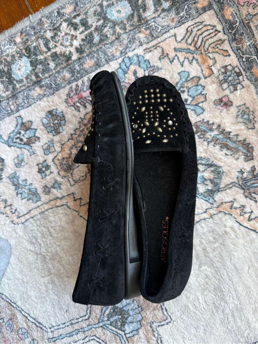 Aersoles studded rhinestone moccasins / black / 8.5